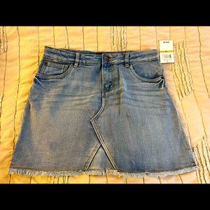 LUCKY Brand - Stylish Big Girls - Denim Skirt - sz 14